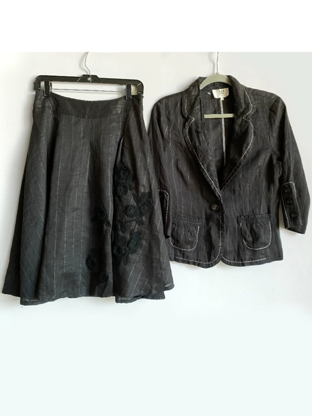 Y2K Tara Jarmon Paris Black Skirt Suit Set Jacket Sz 3 & Embroidered Skirt Sz 2